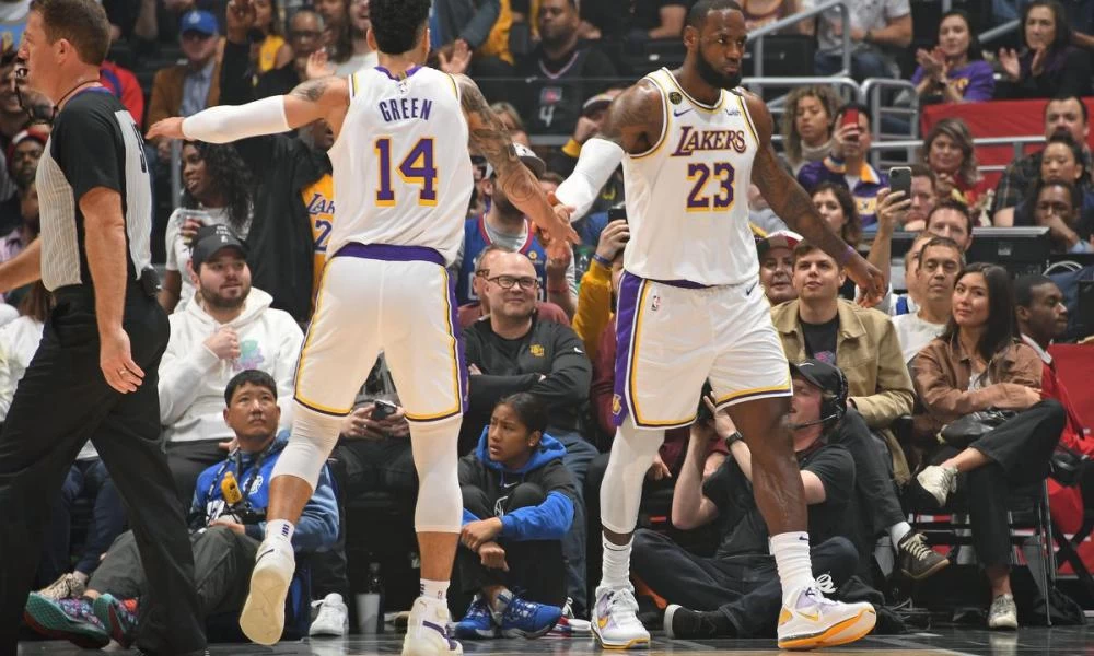 NBA: Μόνο οι μισές ομάδες μπορούν να προπονηθούν